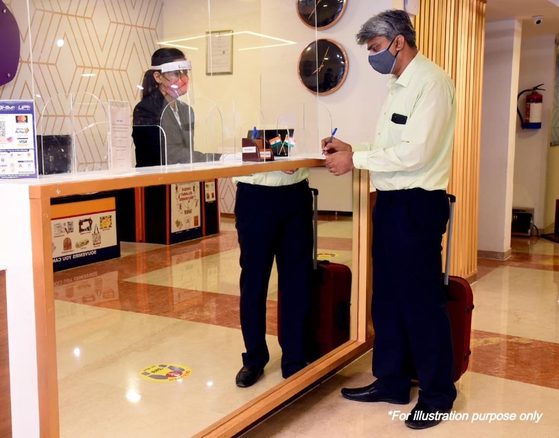 Hotel Pop Jashoda Bhawan Near Girish Mancha Ghusuri Esterno foto